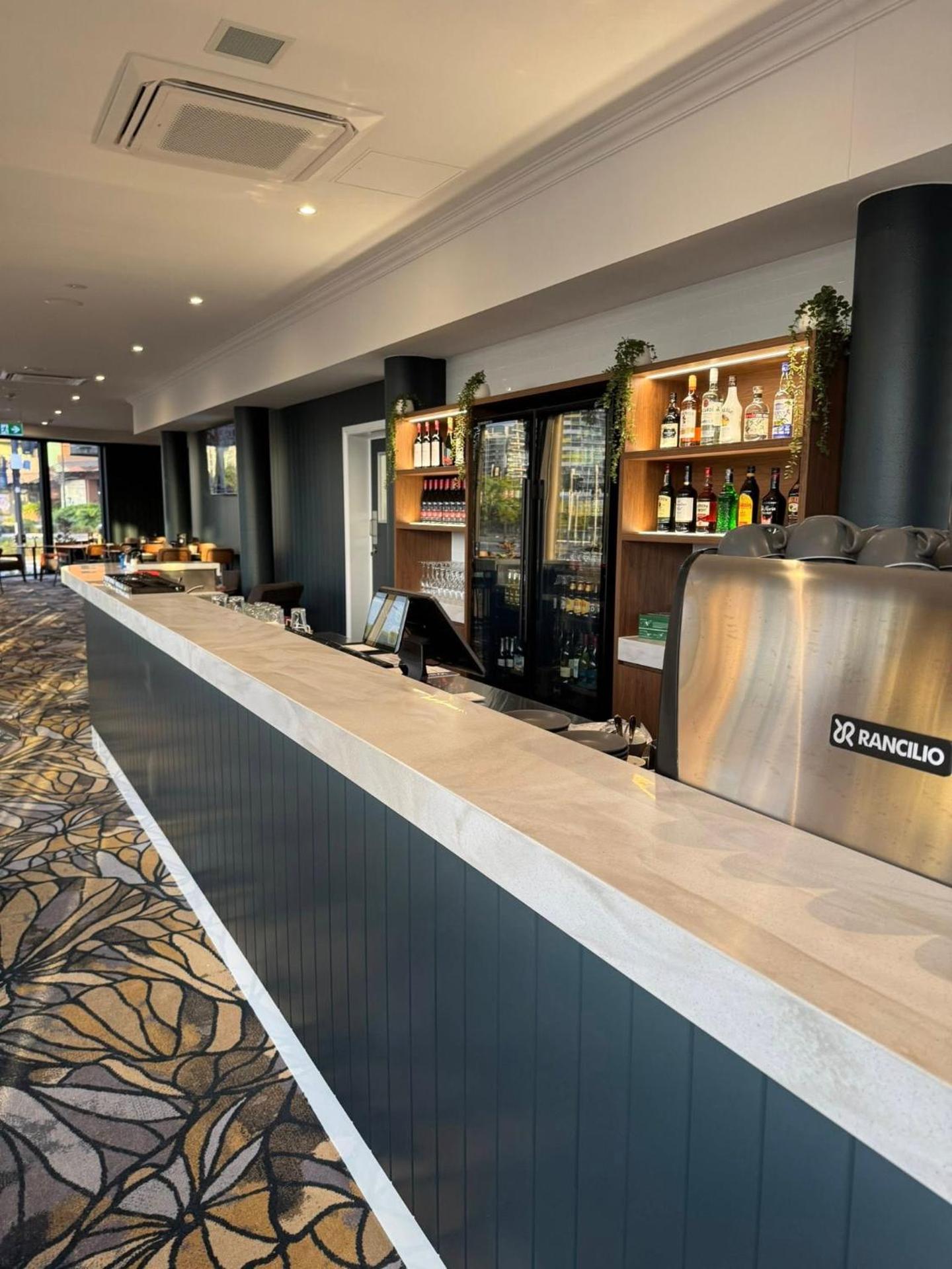 Hotel Kingsley - Photo 4