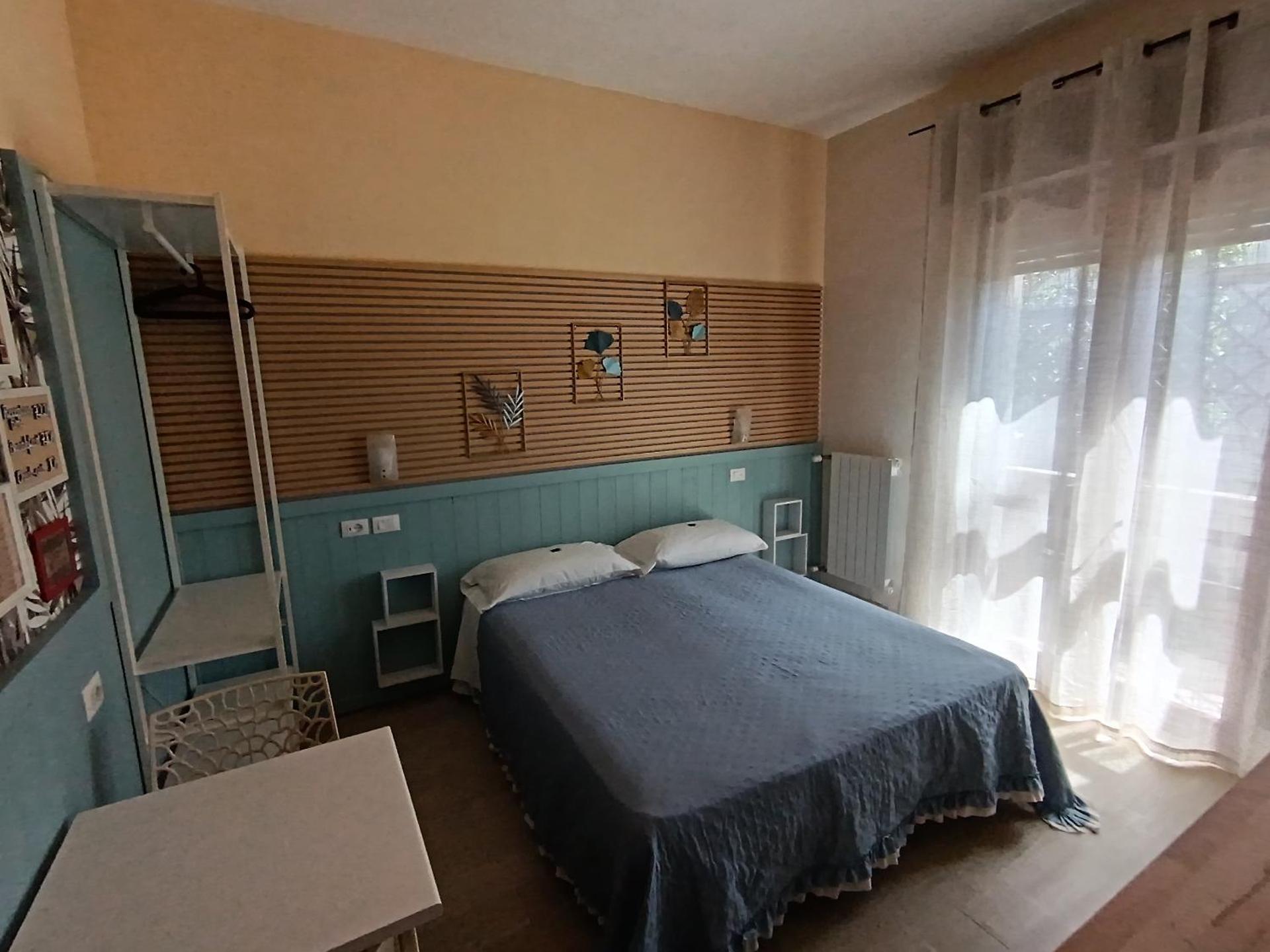 Euro Hotel - Photo 24