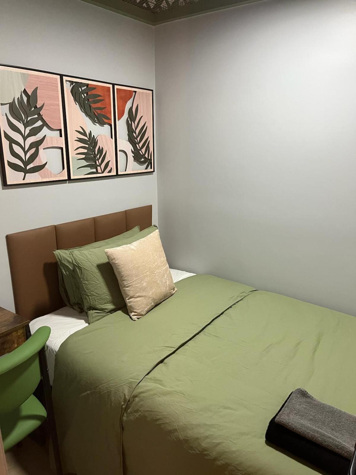 Standard Single Room open ceiling