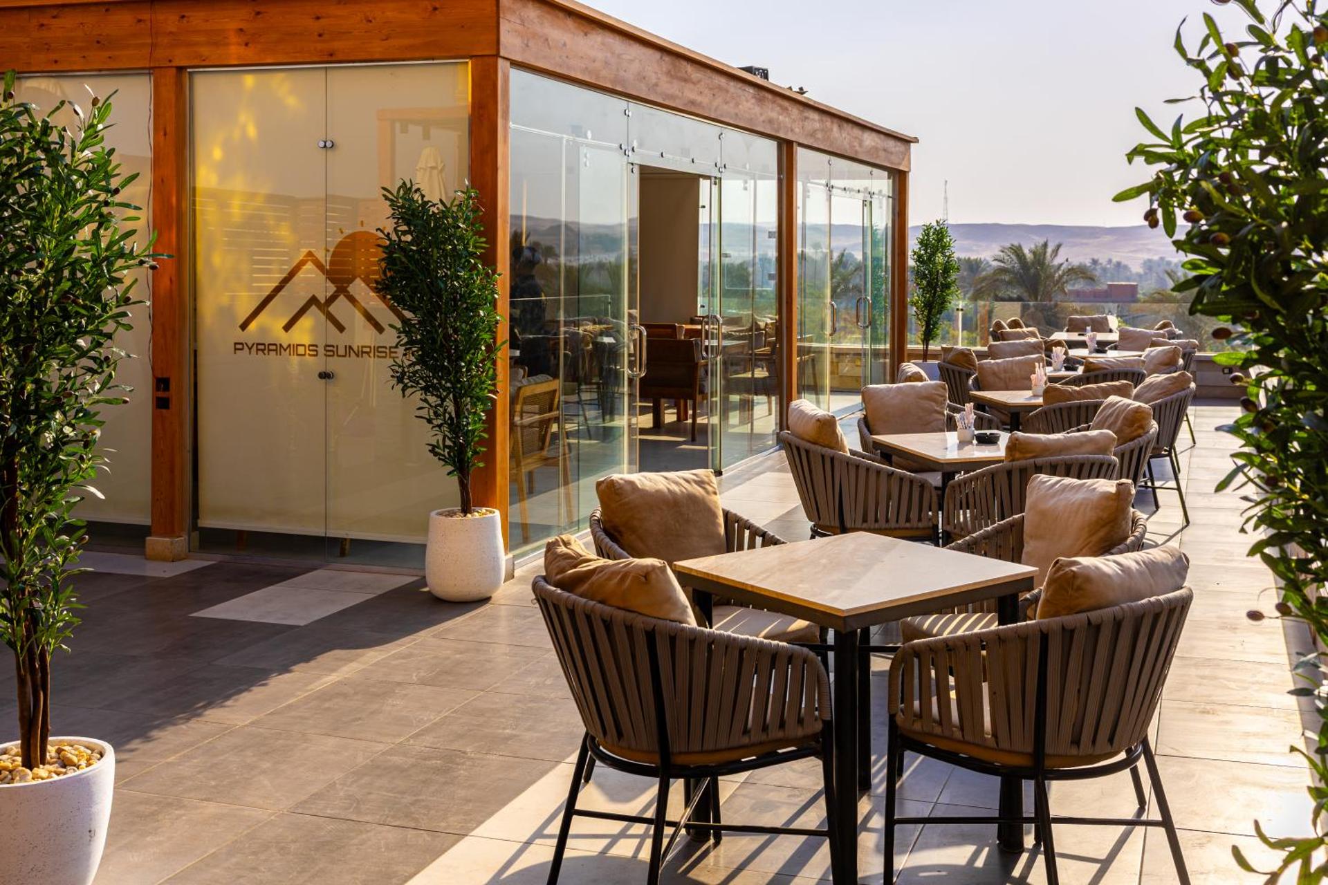 Pyramids sunrise inn - Photo 249