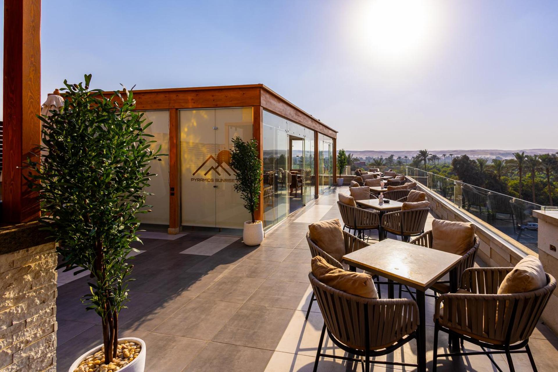 Pyramids sunrise inn - Photo 164