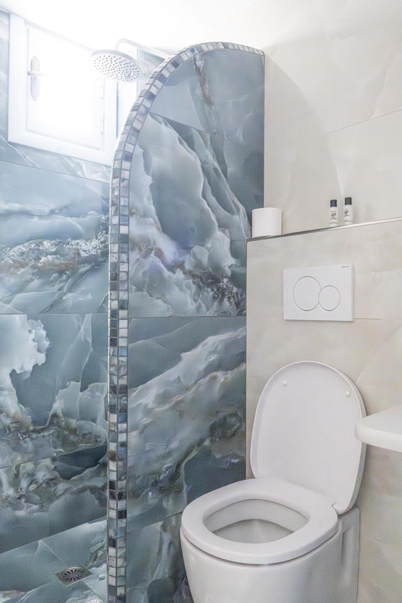 Artemis Village - Photo 10