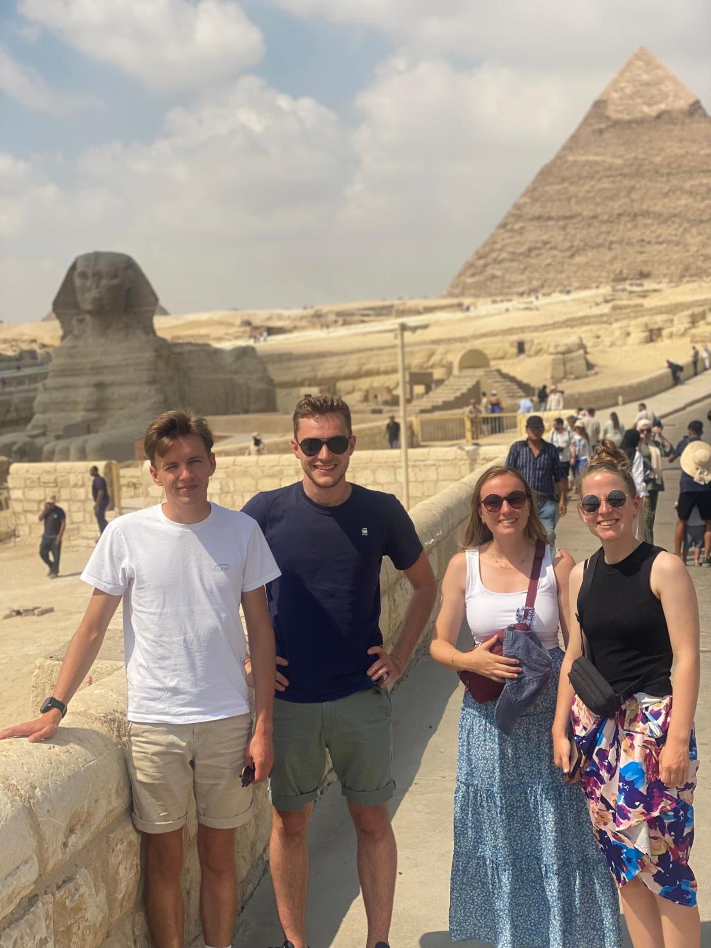 The moon pyramids view - Photo 20