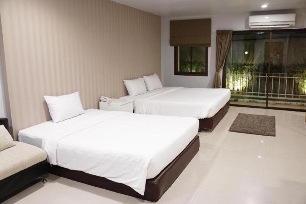 The One Residence Hotel - Photo 21