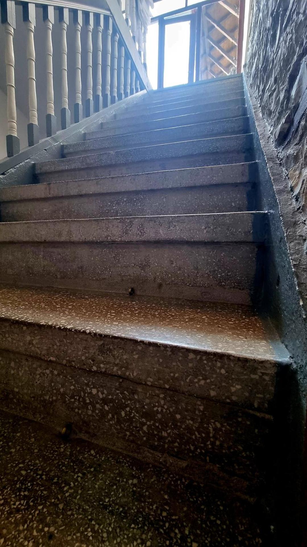 Gjiro's house - Photo 15