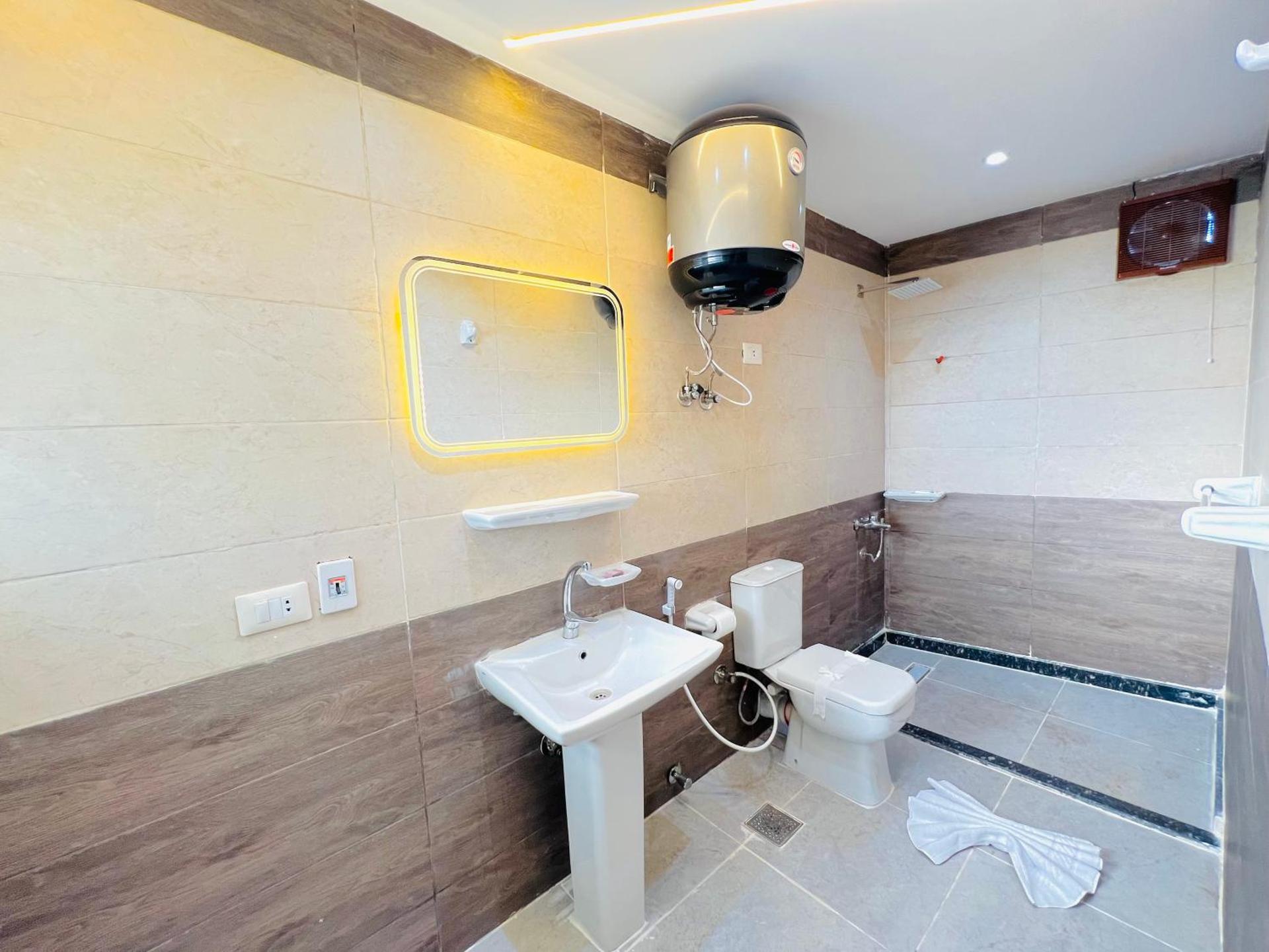 La Vista Pyramids Inn Hotel - Photo 52