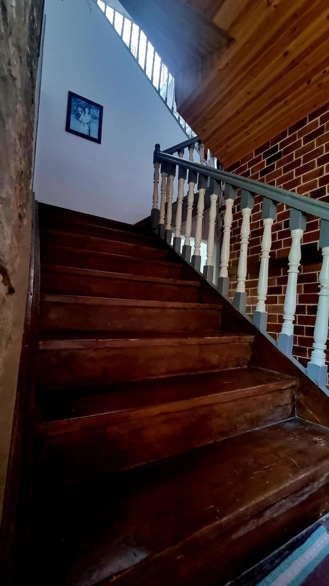 Gjiro's house - Photo 2