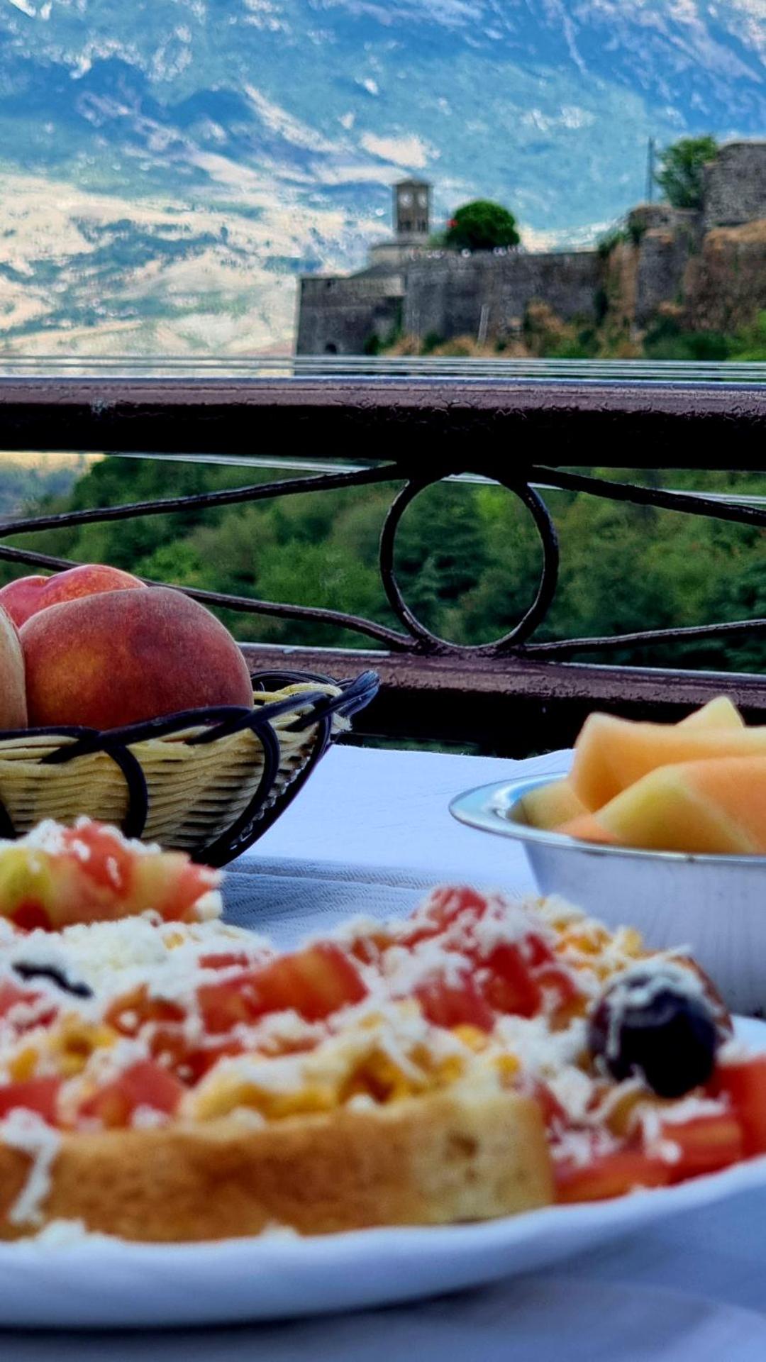 Gjiro's house - Photo 36