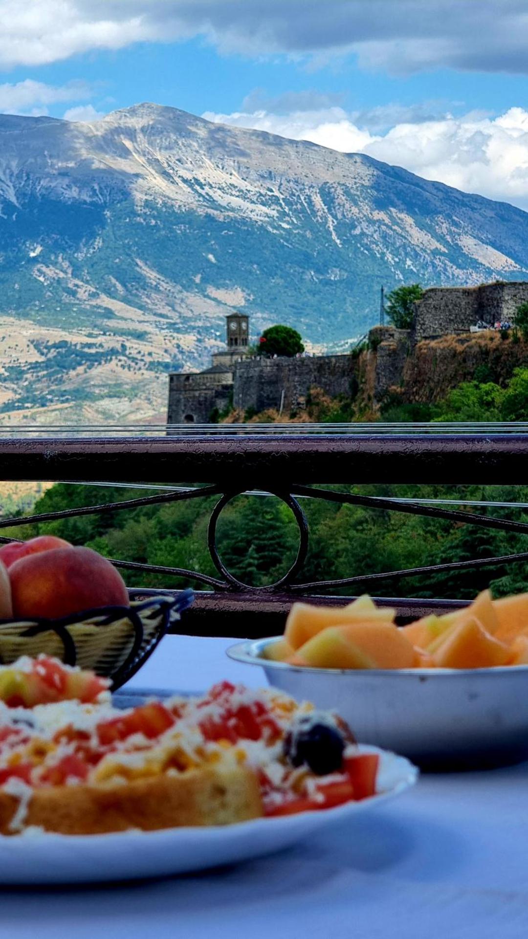 Gjiro's house - Photo 22