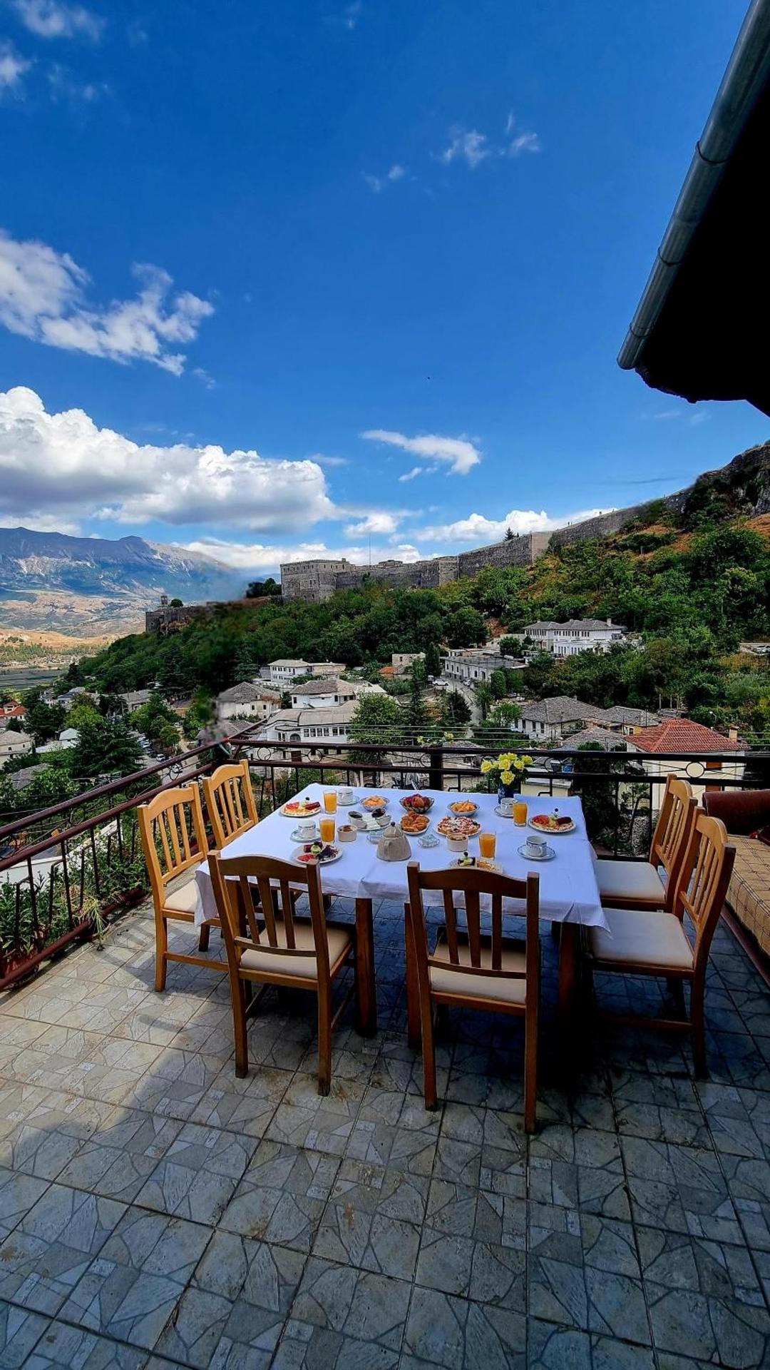 Gjiro's house - Photo 27