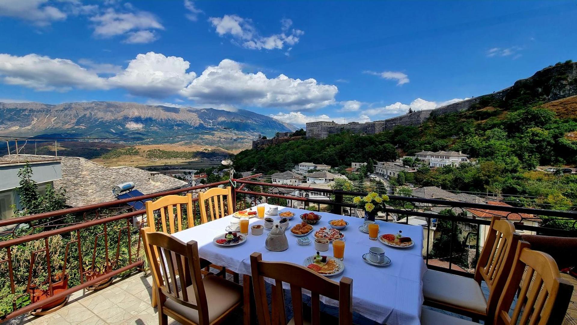 Gjiro's house - Photo 24