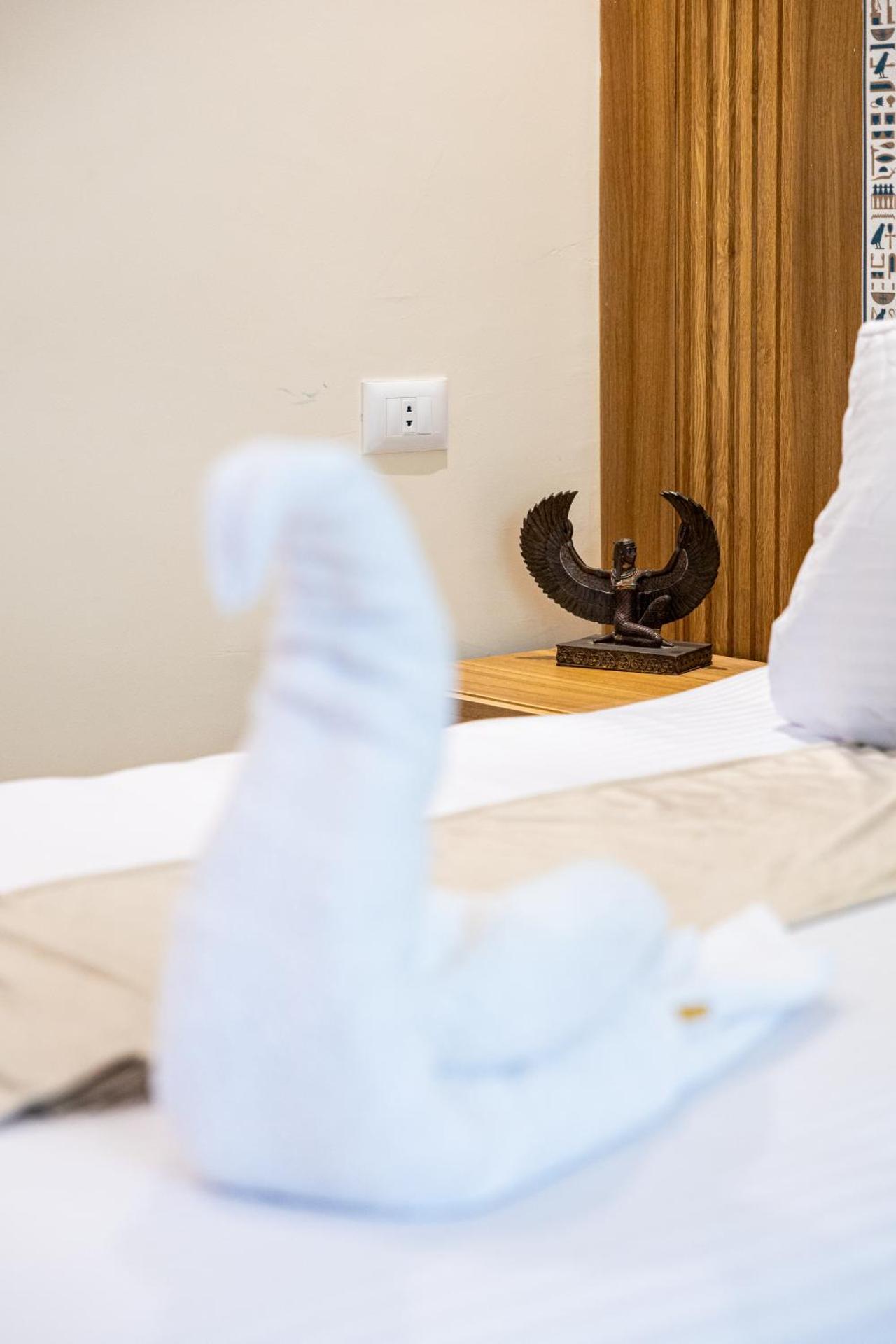 Pyramids sunrise inn - Photo 260