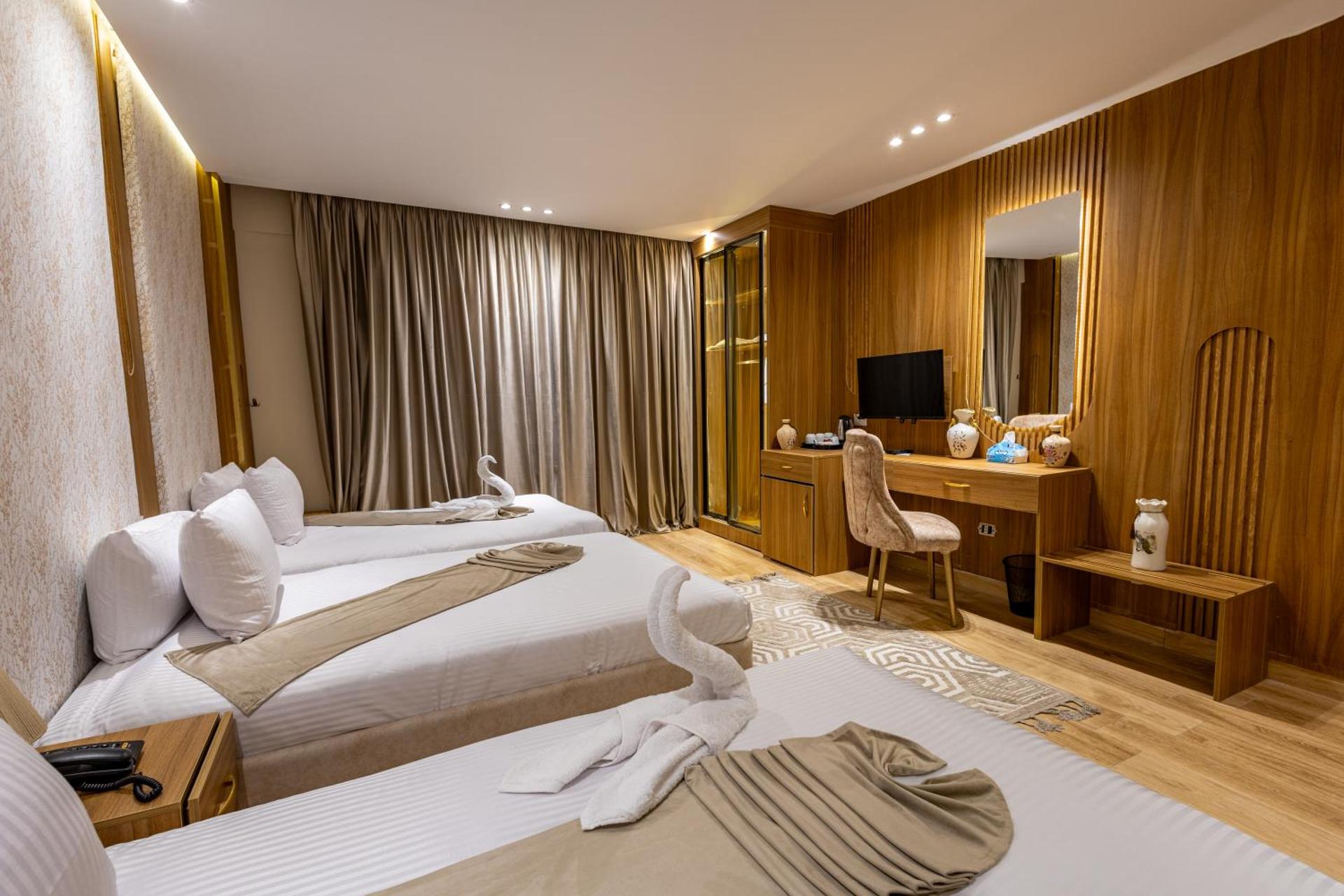 Pyramids sunrise inn - Photo 123