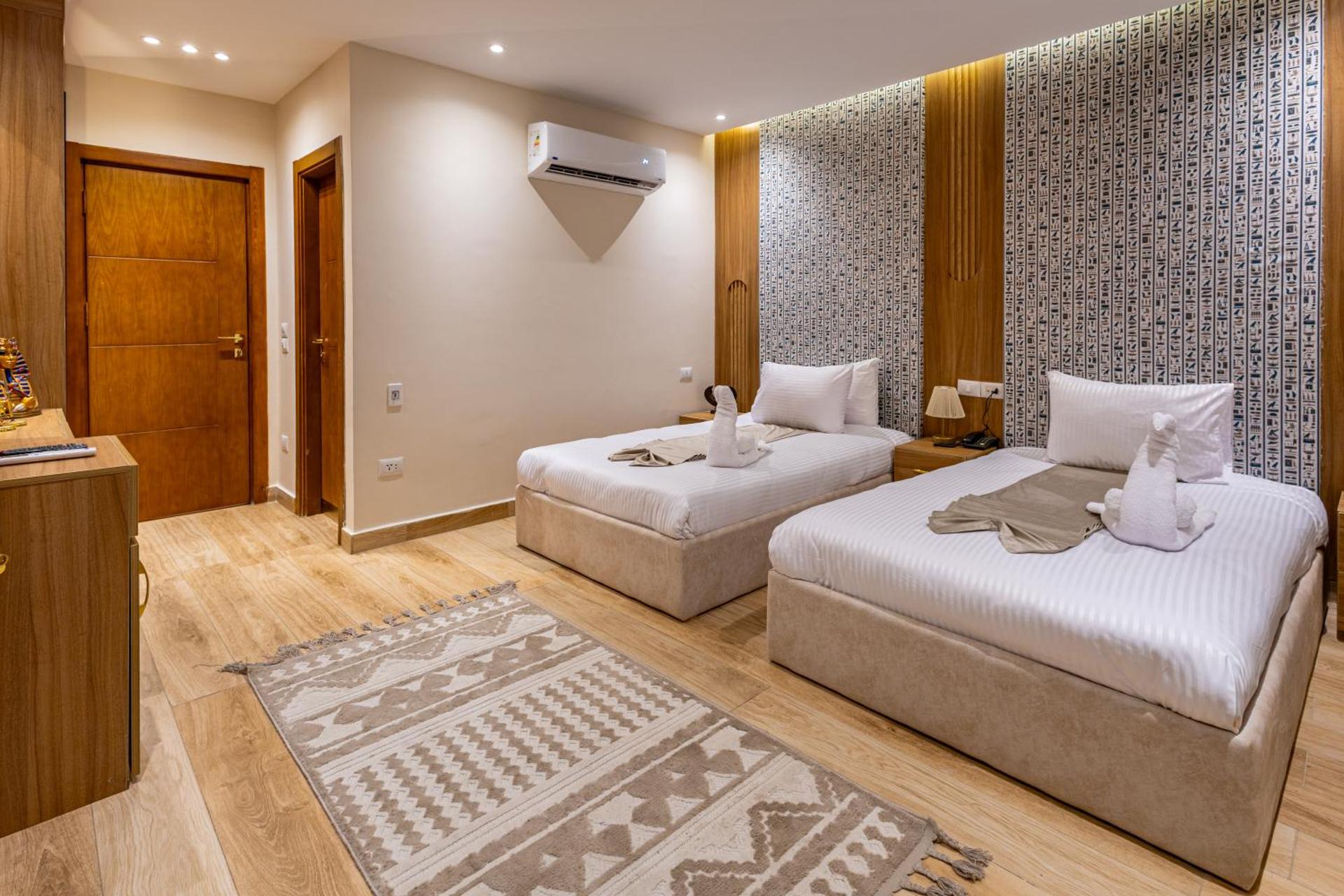 Pyramids sunrise inn - Photo 87