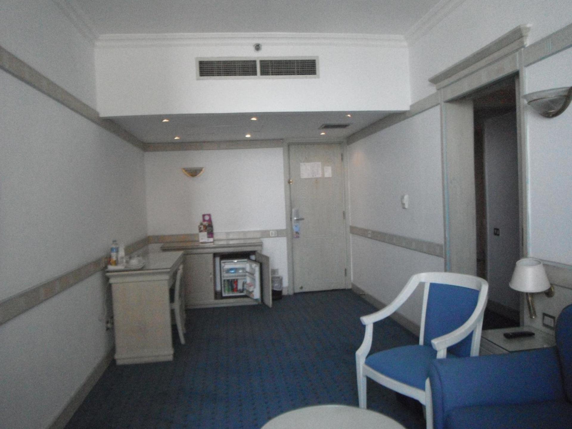 Romance Alexandria Hotel - Photo 15