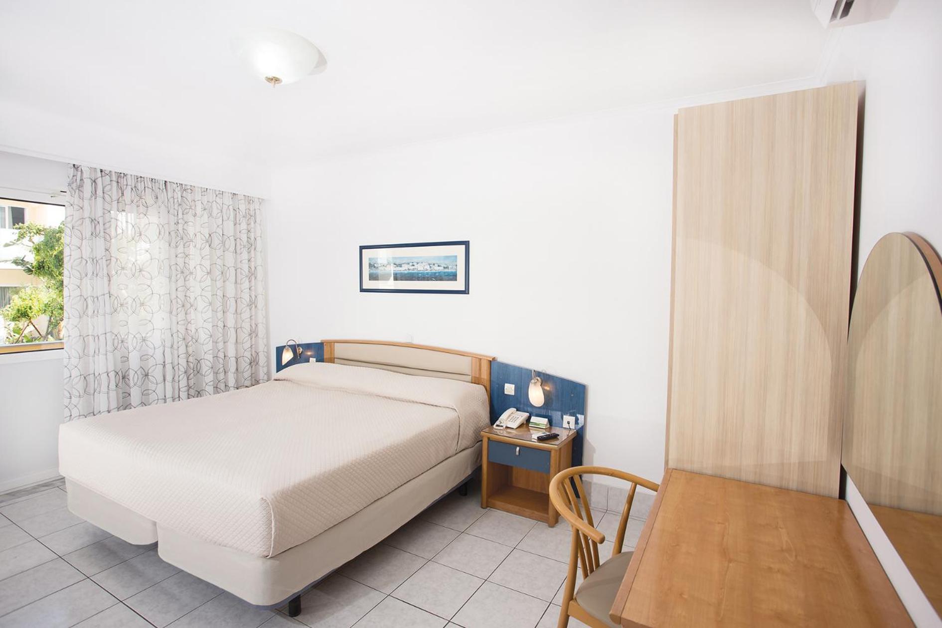 Kosta Palace - Photo 21