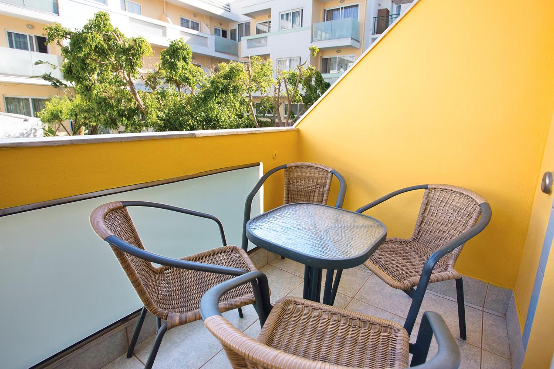 Kosta Palace - Photo 17