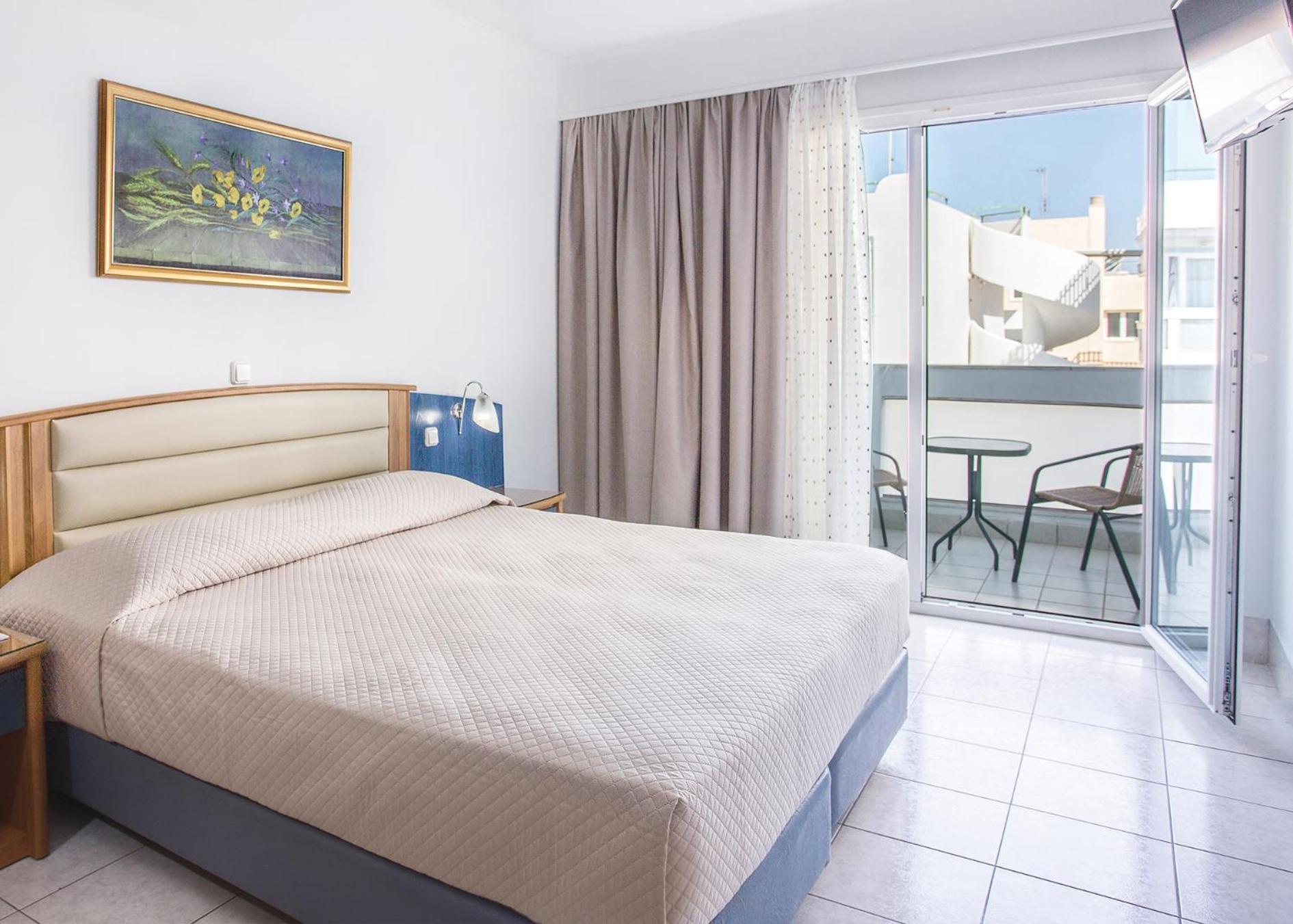 Kosta Palace - Photo 70