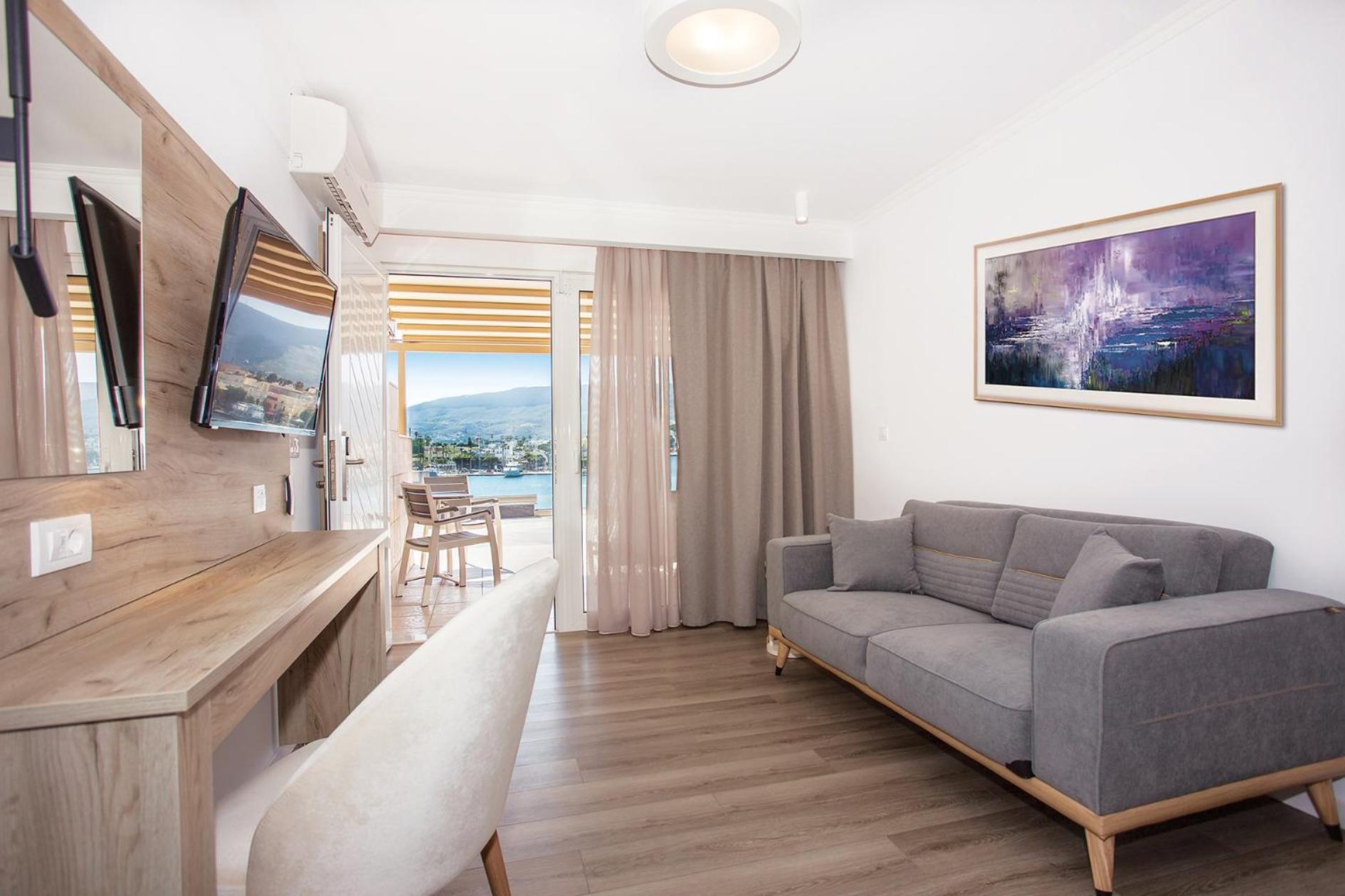 Kosta Palace - Photo 44