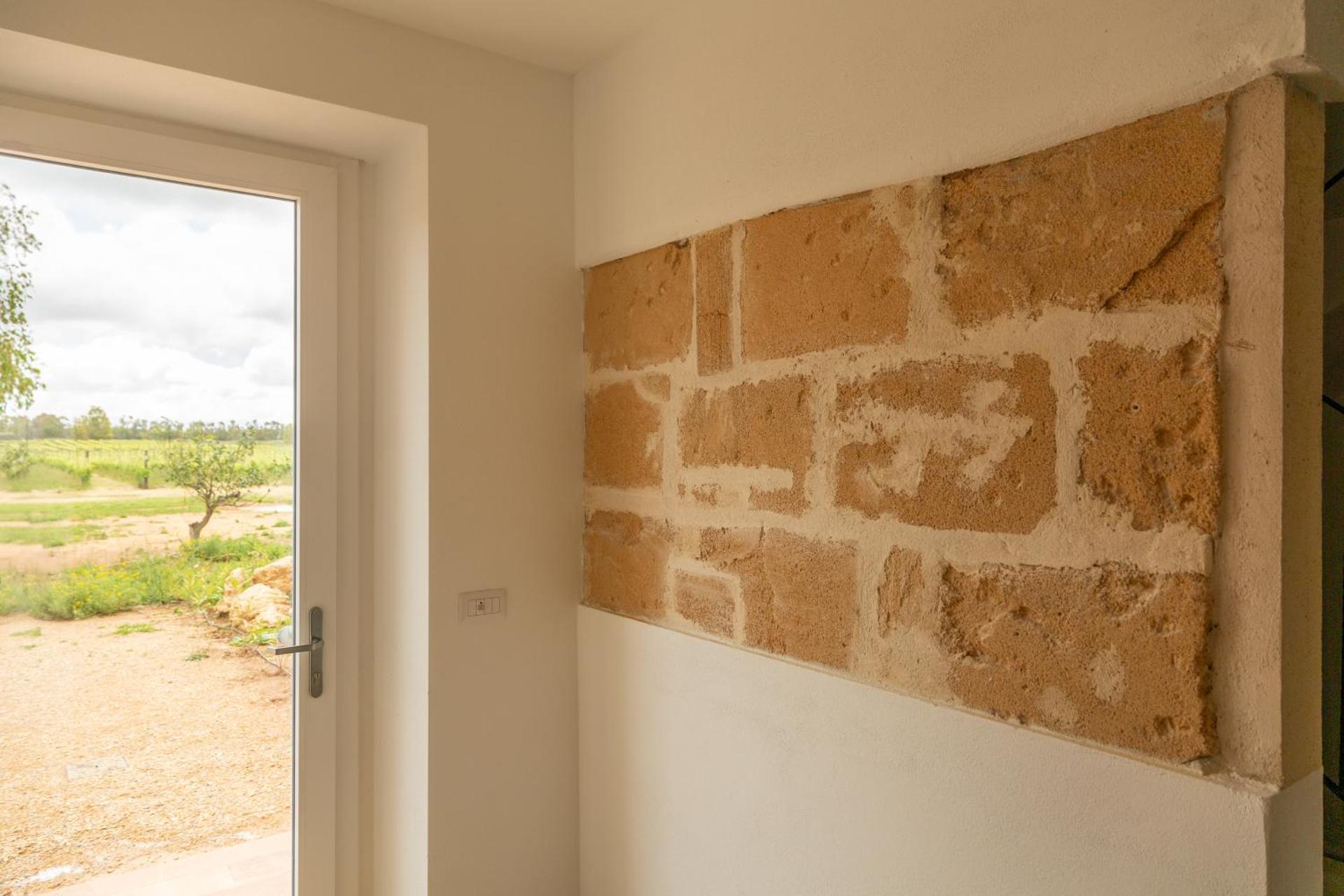 Alghero Airport Bedrooms - Photo 6