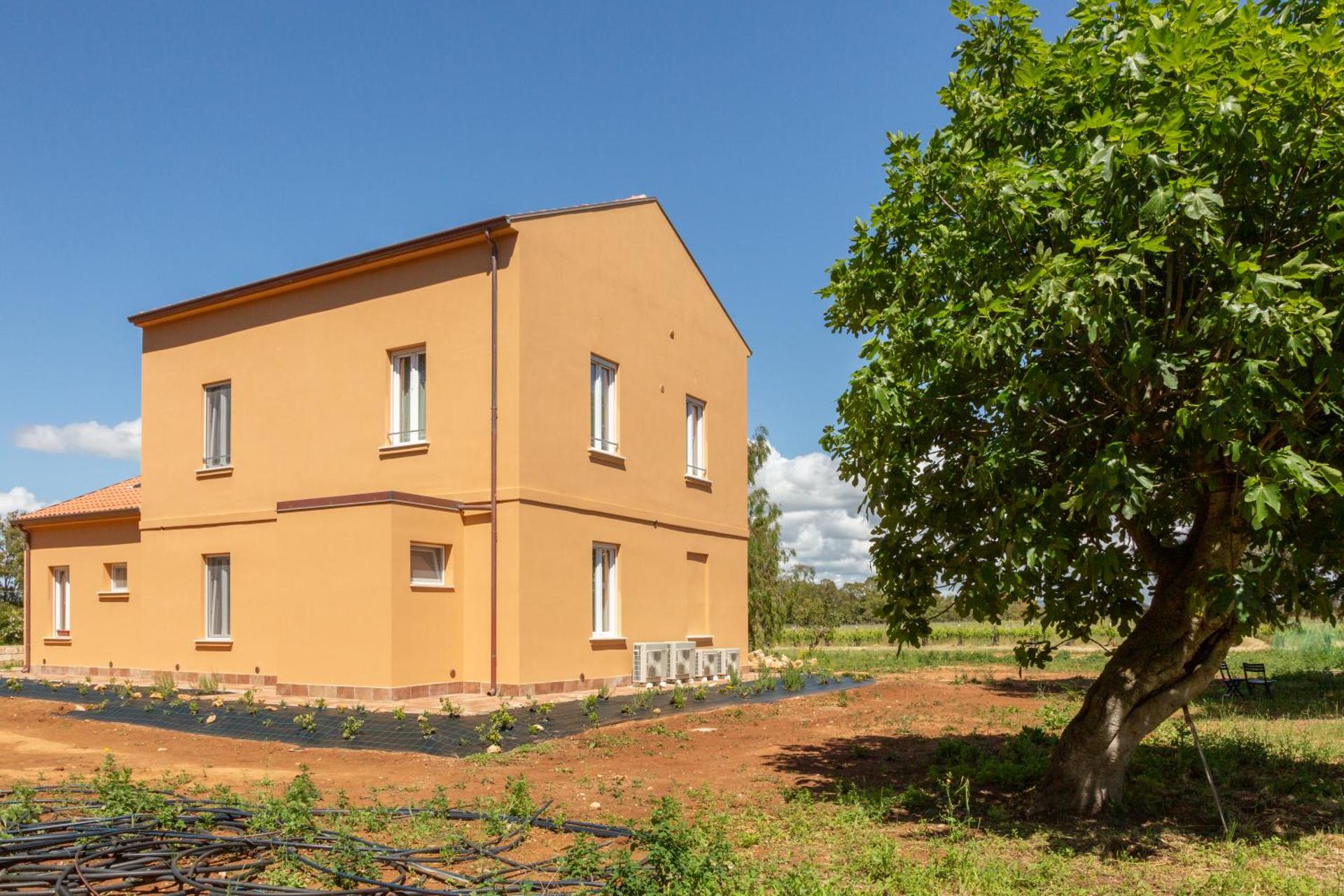 Alghero Airport Bedrooms - Photo 8