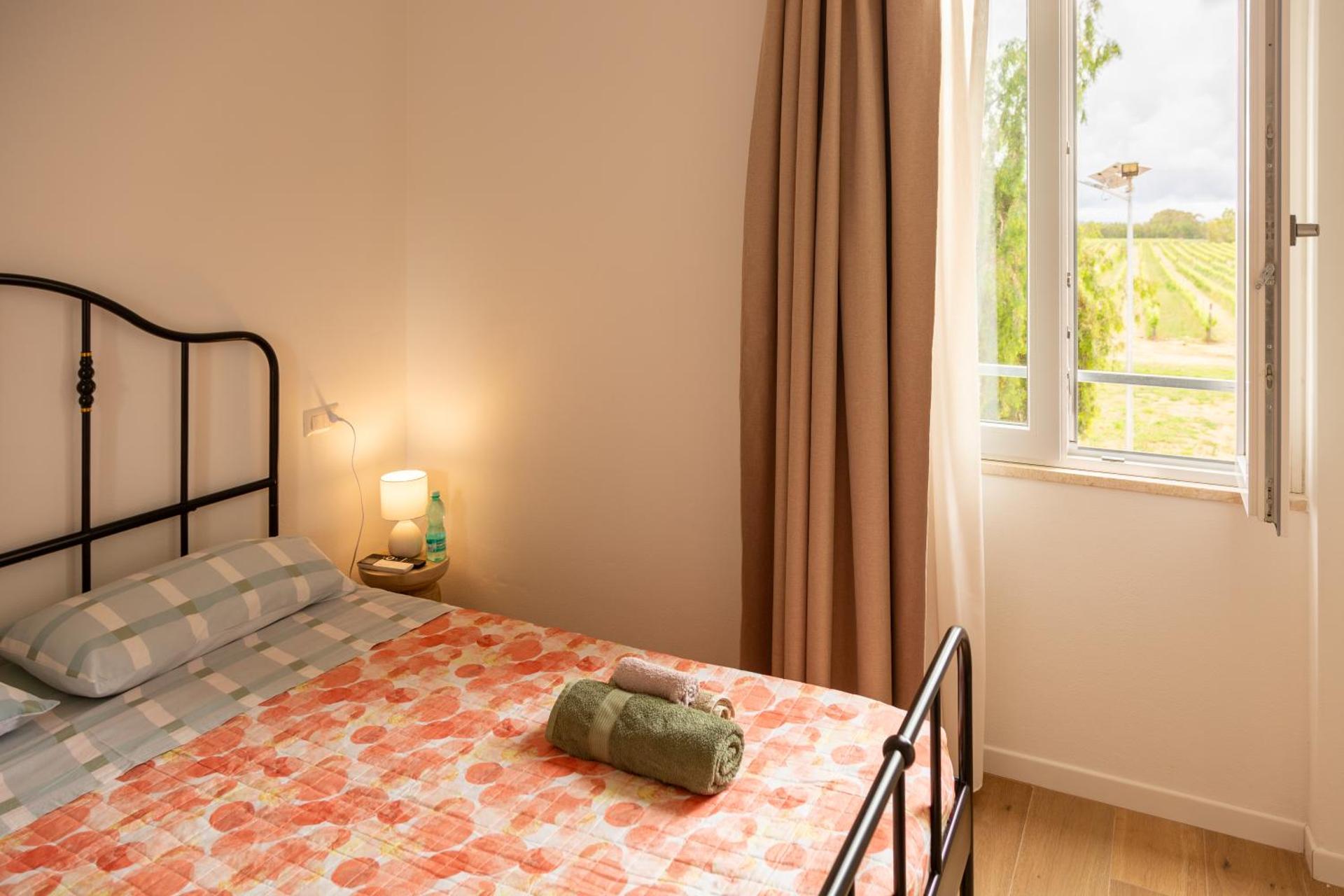 Quadruple Room with Garden View - Photo 3