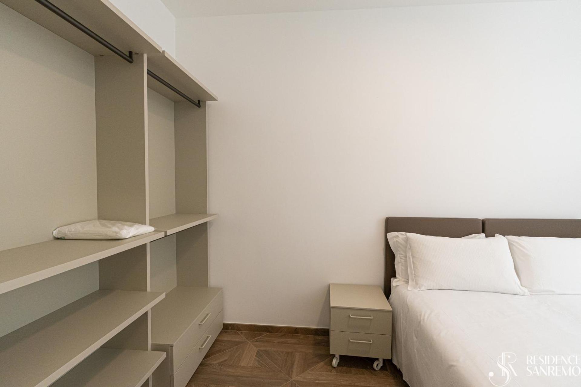 Residence Sanremo - Photo 50