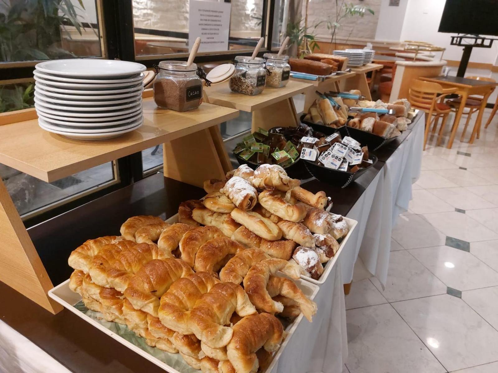 Sarmiento Palace Hotel - Photo 31