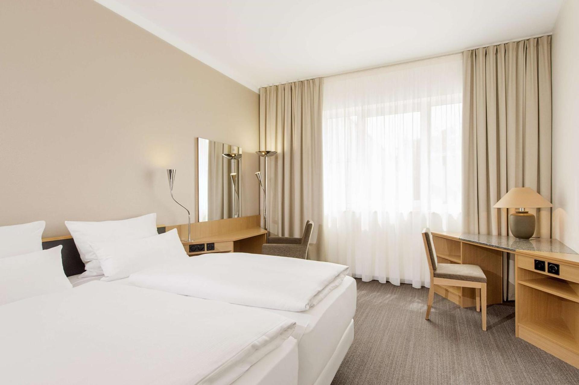 NH München Messe - Photo 34