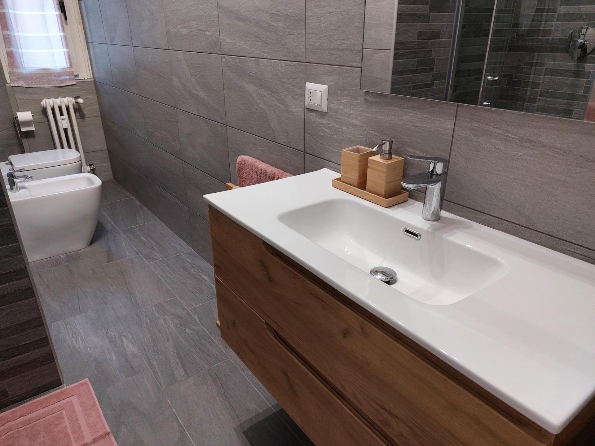 Kitty House - Photo 4