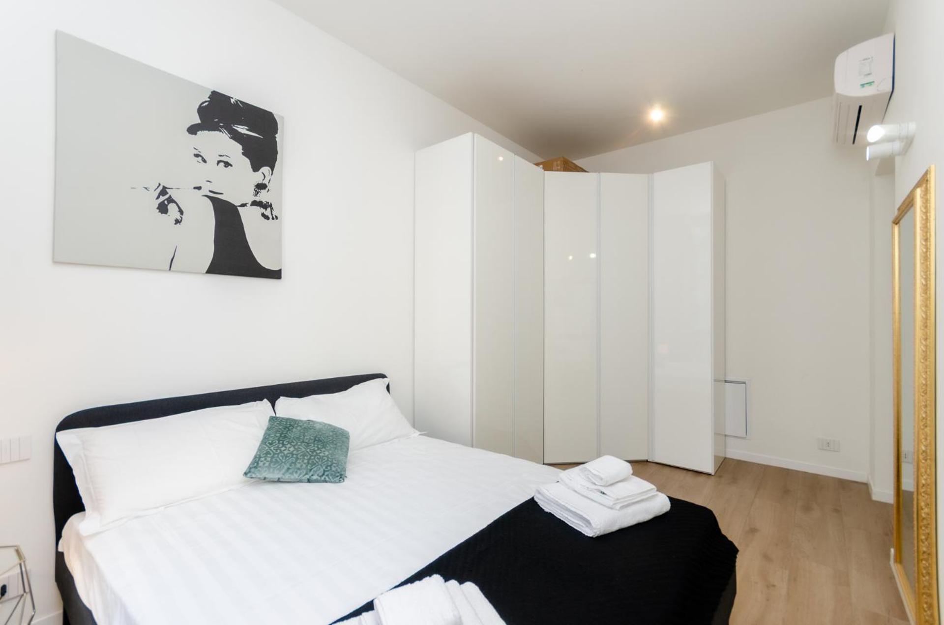 VivimiHome Modern Central Flat Bosco Verticale - Photo 11