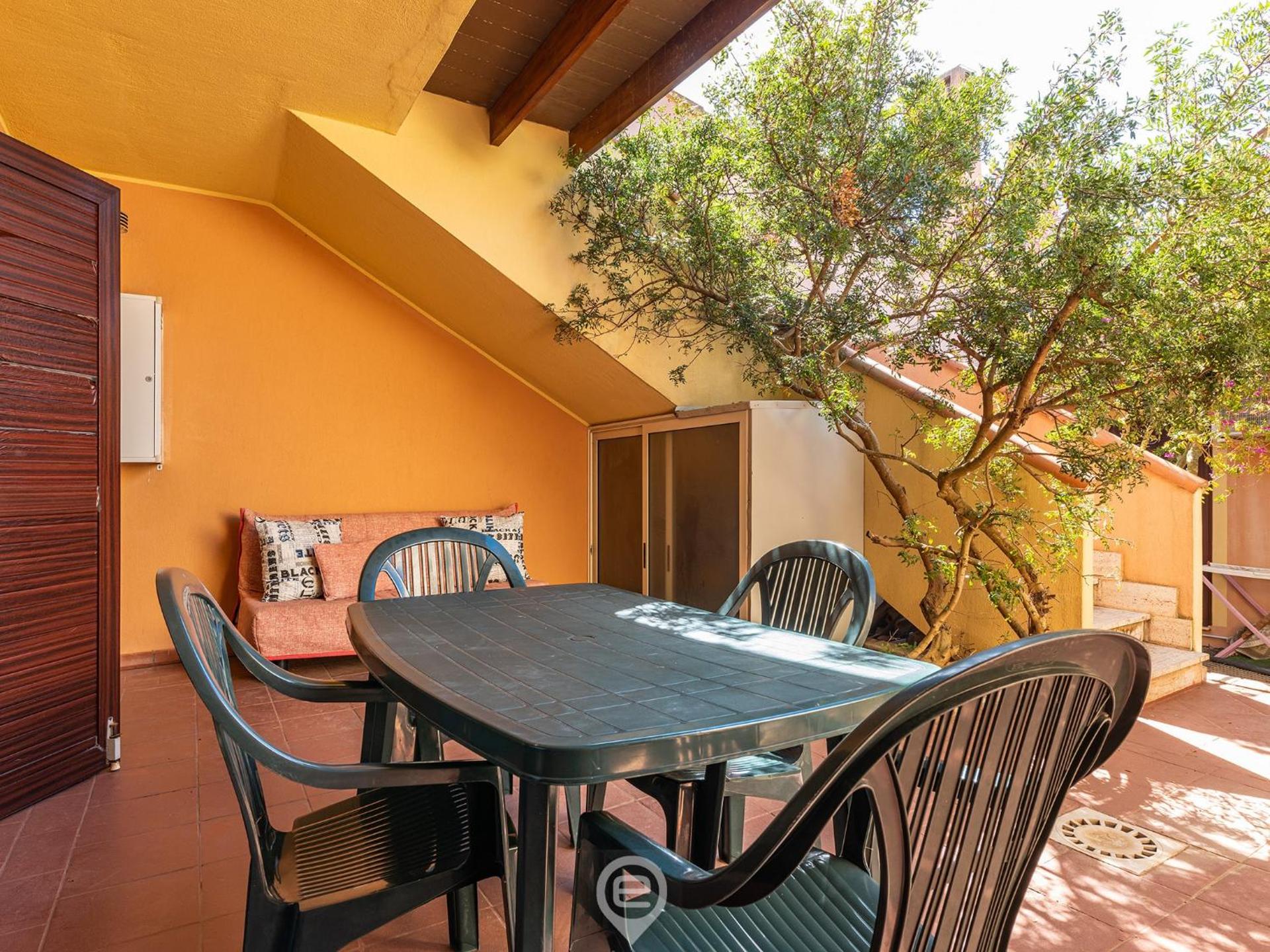 Coastal Apartments - Comfort - Photo 17