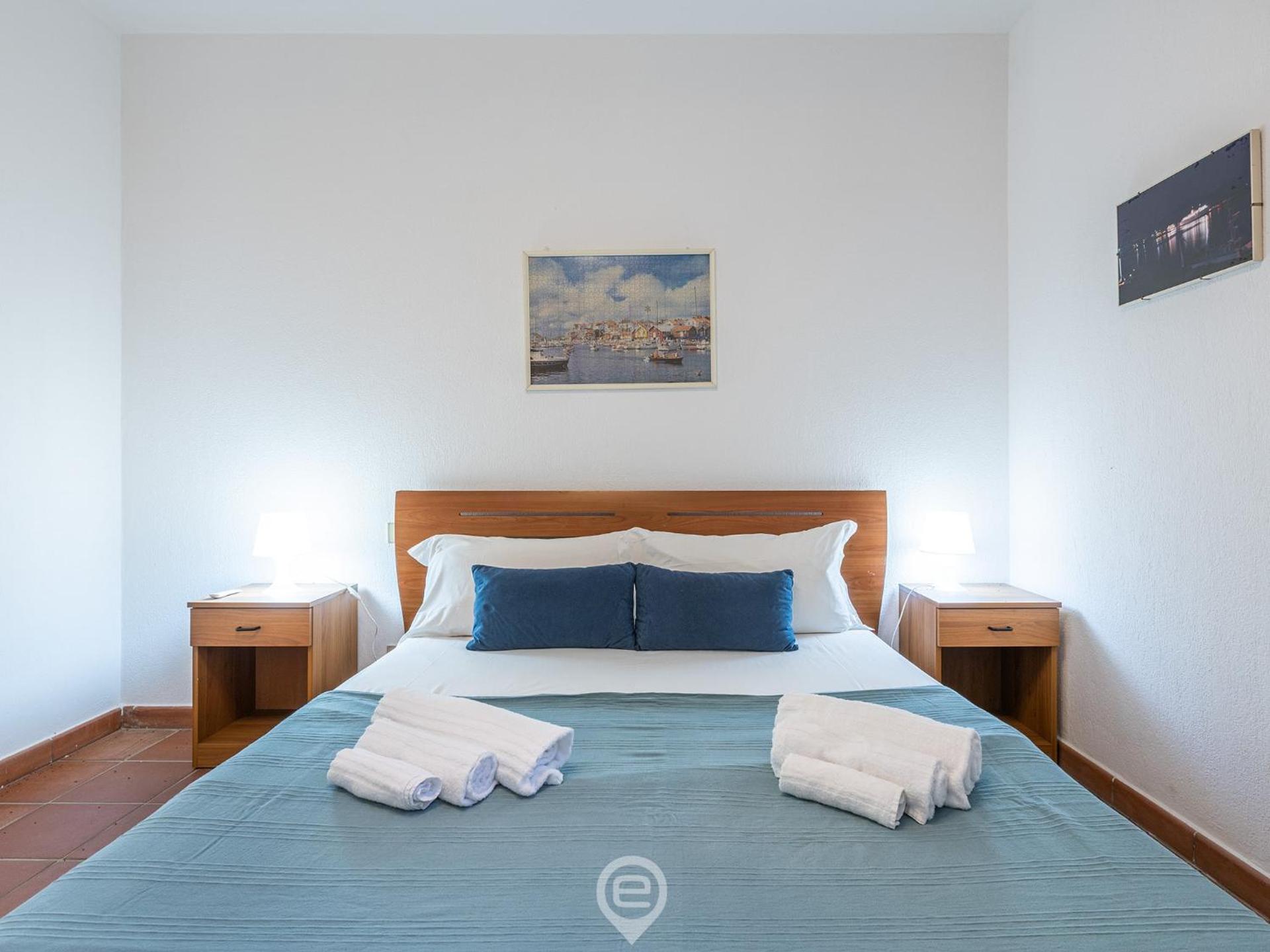 Coastal Apartments - Comfort - Photo 16