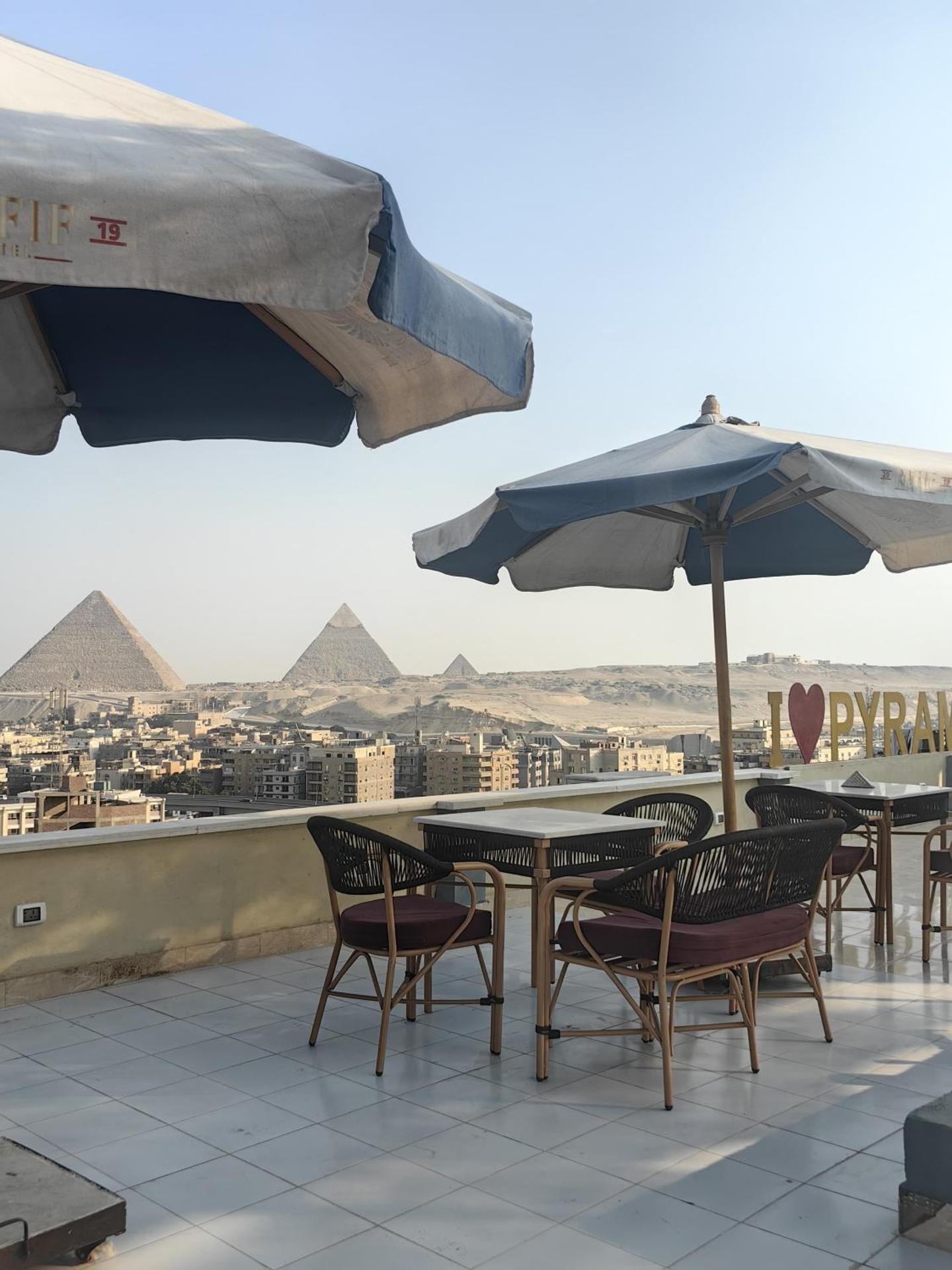 Lamour RAFlF Pyramids View Hotel & Jacuzzi - Photo 21