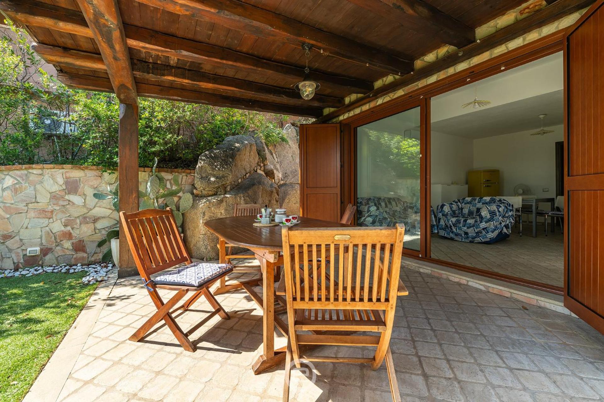 Alessandra Garden Hideaway - Photo 21