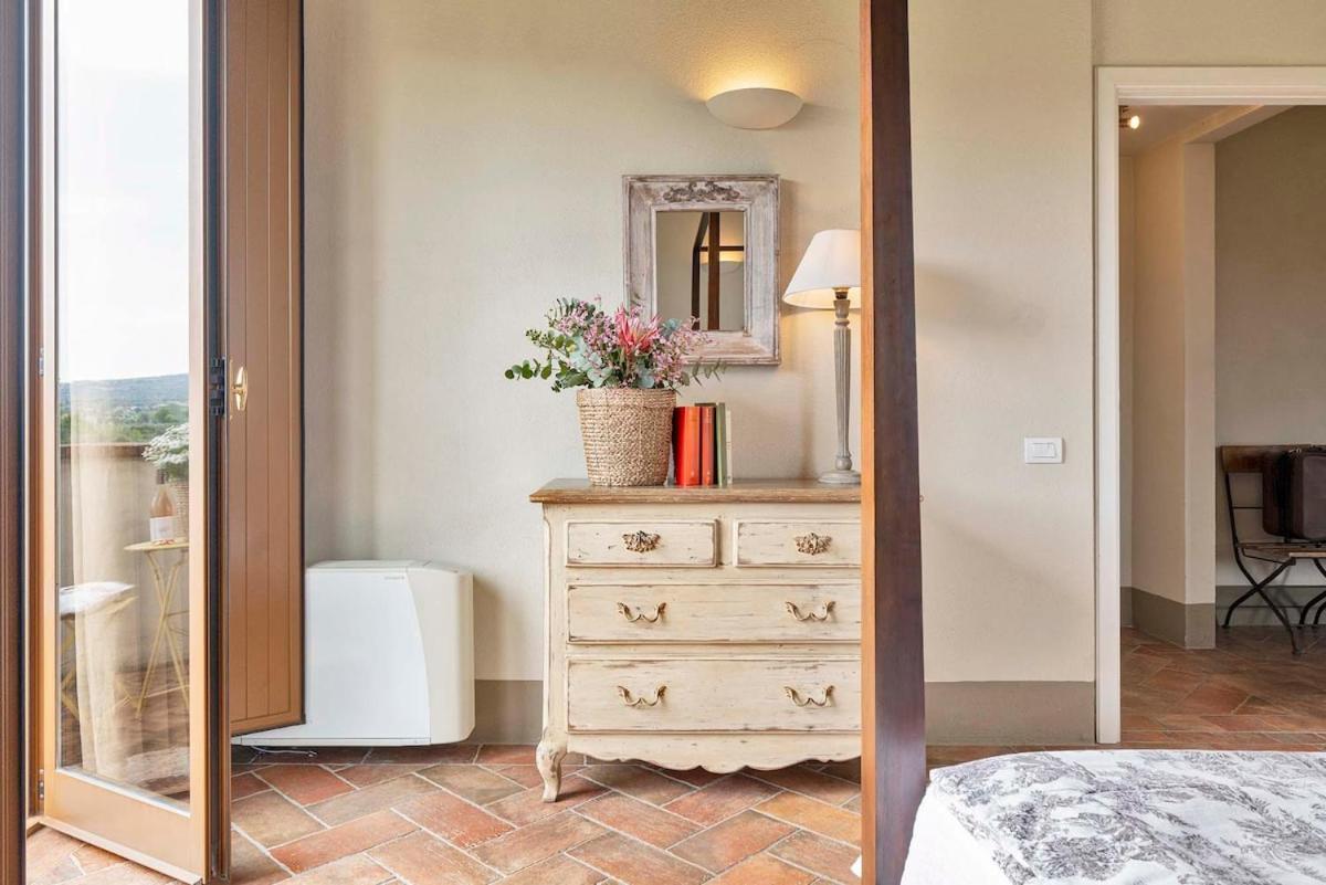 Cantagrillo - Spacious Villa & Private Pool - Photo 50