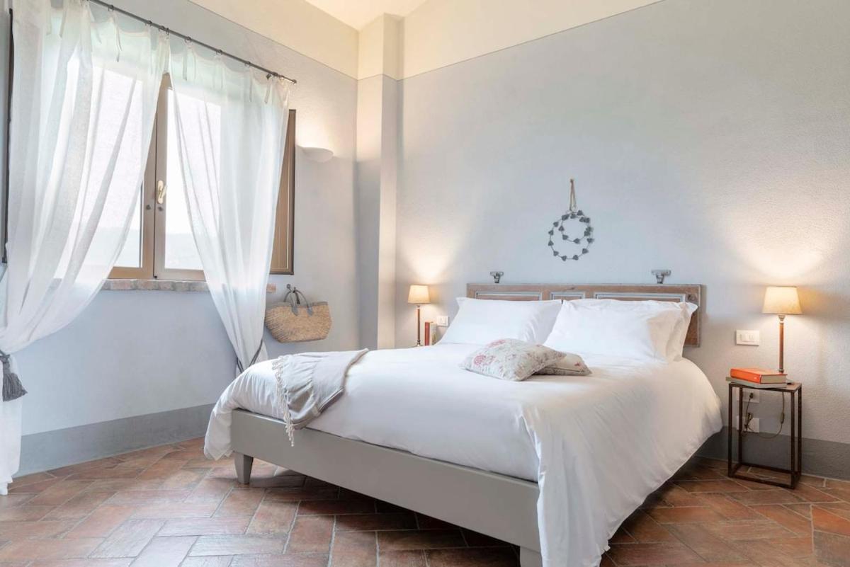 Cantagrillo - Spacious Villa & Private Pool - Photo 57