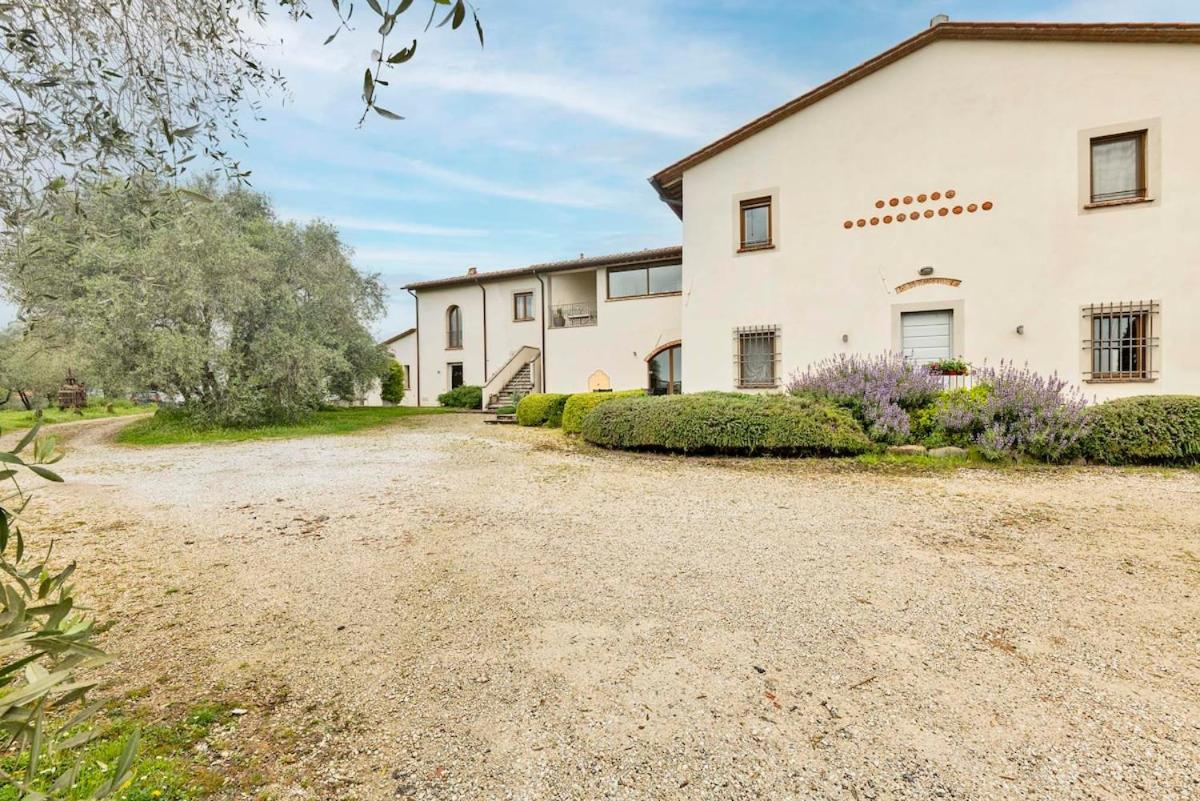 Cantagrillo - Spacious Villa & Private Pool - Photo 29