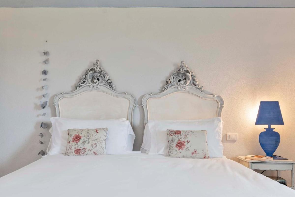 Cantagrillo - Spacious Villa & Private Pool - Photo 23