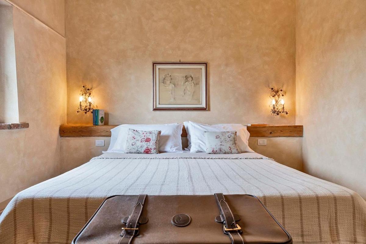 Cantagrillo - Spacious Villa & Private Pool - Photo 19