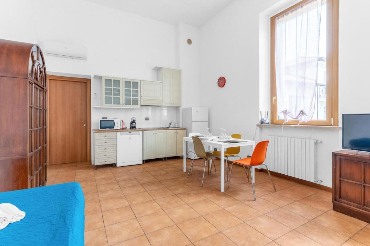 New -20 cozy flat fiera milano 5 min free wifi - Photo 12