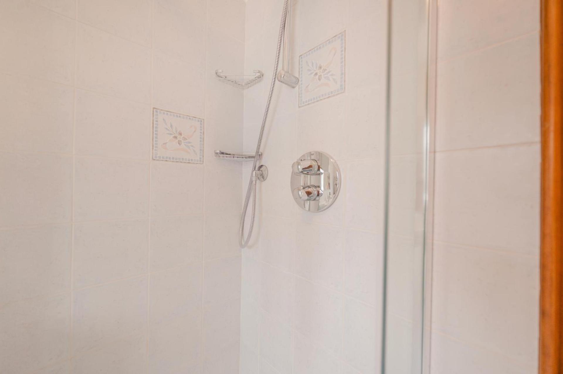 Casa Verocai - Mountain View Terrace & Parking - Photo 22