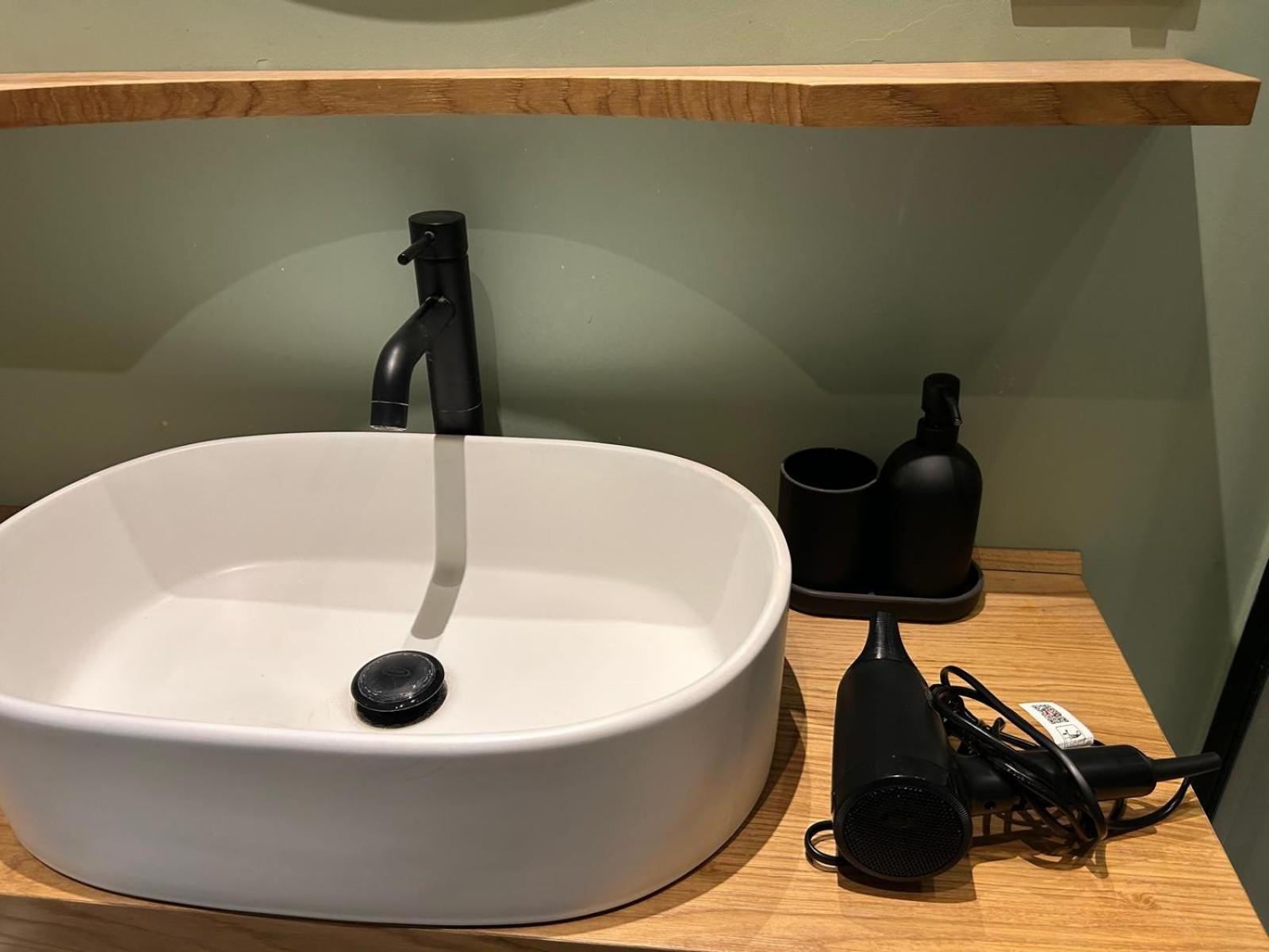 Petit Turin - Photo 2