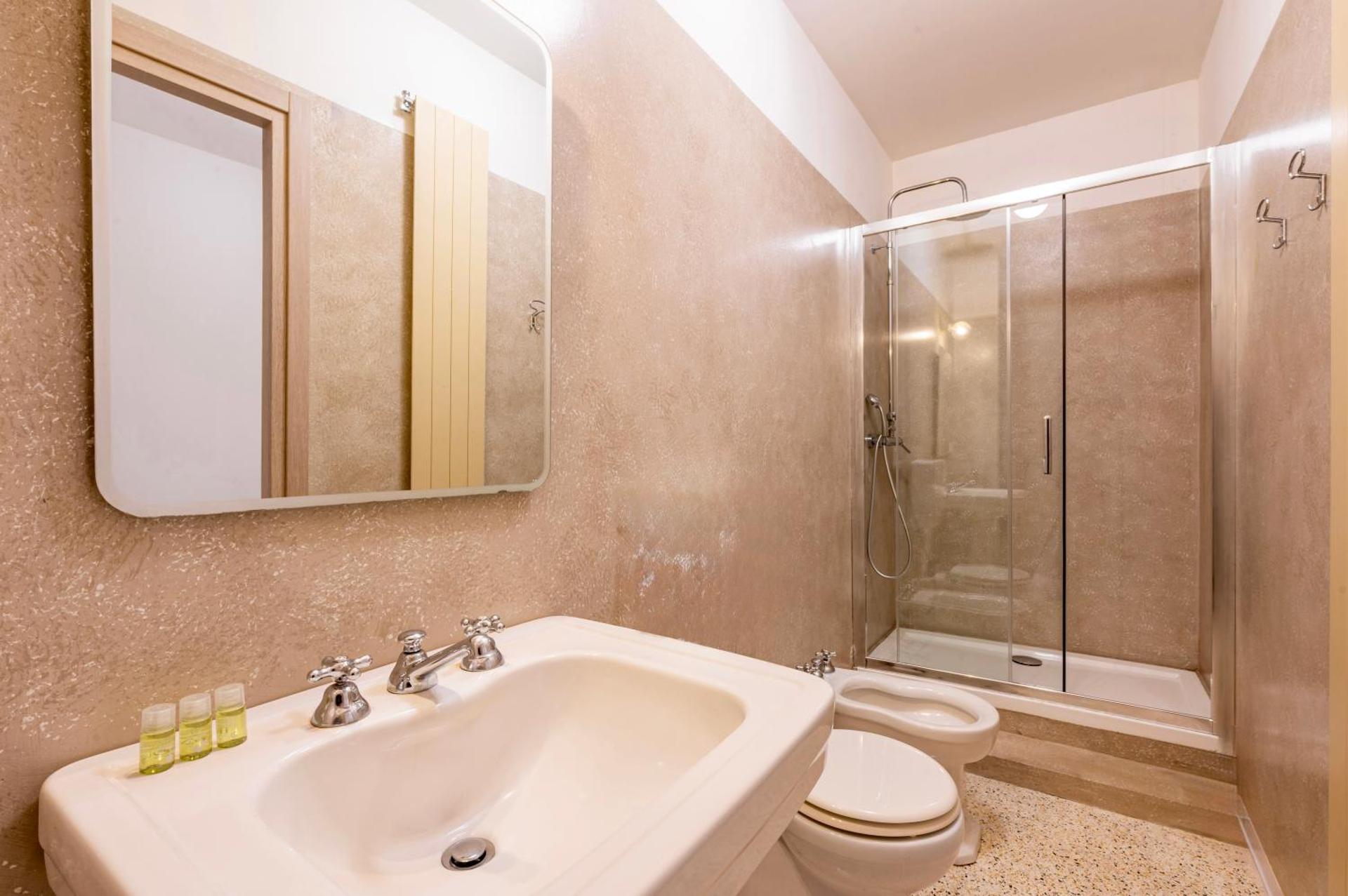 Minimal Apartment Navigli - Photo 6