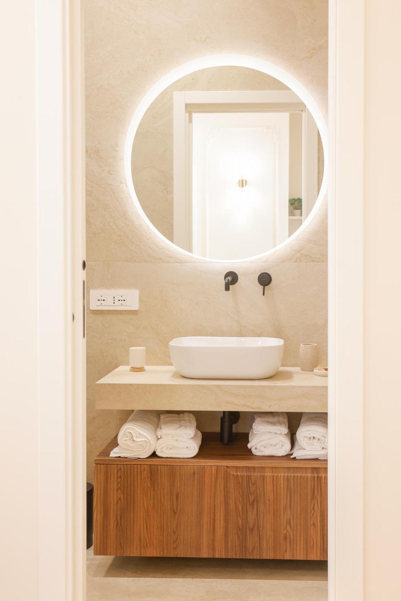 SOFIA Suites & Rooms - Photo 13