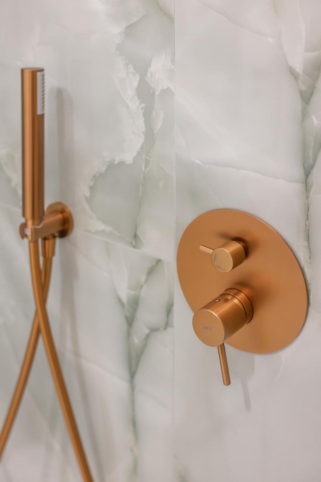 SOFIA Suites & Rooms - Photo 20