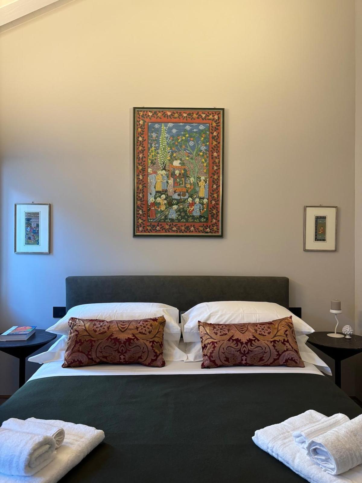 The Lotus Flower Stylish Renovated Apt in Venice - Photo 15