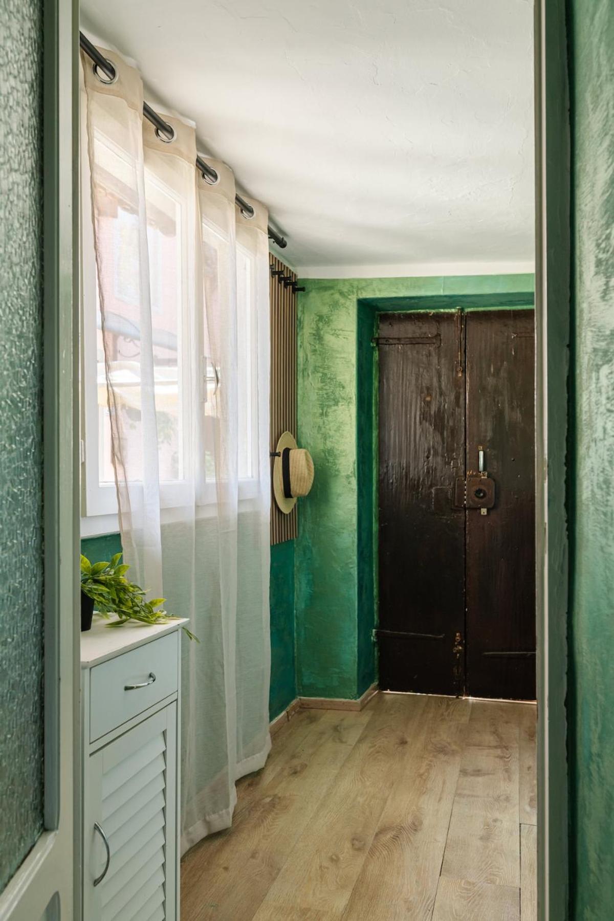 Lake View Suite - free Wi-Fi - Photo 6