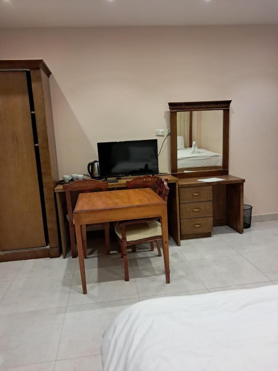 The Great Golden Pyramid - Photo 106