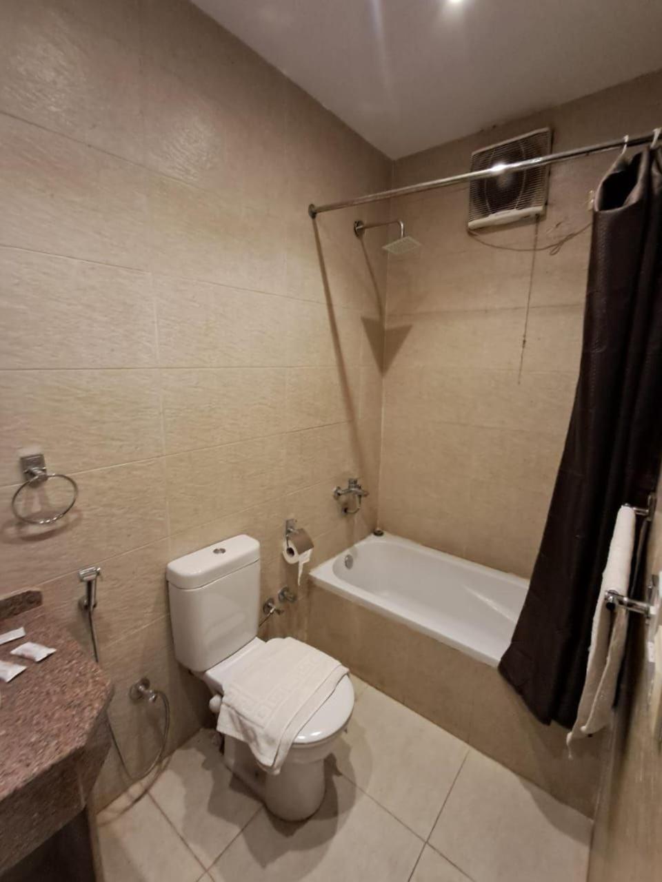 The Great Golden Pyramid - Photo 103